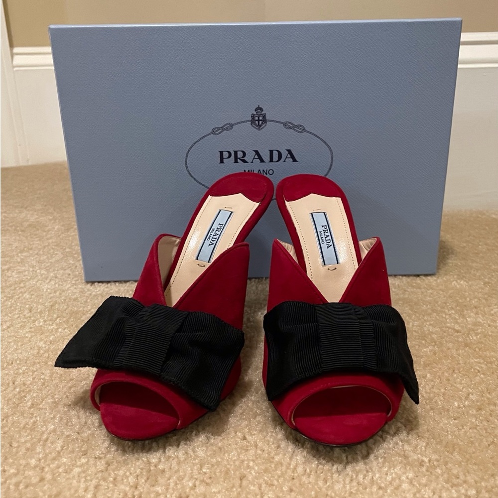 NEW! Prada Suede Bow Cherry Open Toe Sandal - 6.5